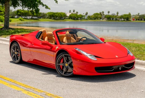 11k-Mile 2013 Ferrari 458 Spider