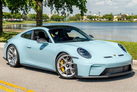 Meissen Blue 2026 Porsche 911 GT3 Touring Lightweight 6-Speed