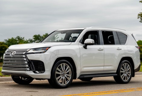 7k-Mile 2023 Lexus LX600 Ultra Luxury