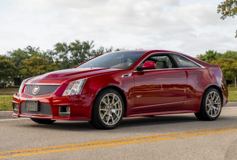 15k-Mile 2011 Cadillac CTS-V Coupe 6-Speed