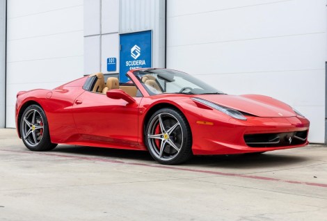 12k-Mile 2013 Ferrari 458 Spider
