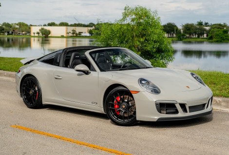 2019 Porsche 911 Targa 4 GTS 7-Speed