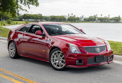 15k-Mile 2011 Cadillac CTS-V Coupe 6-Speed